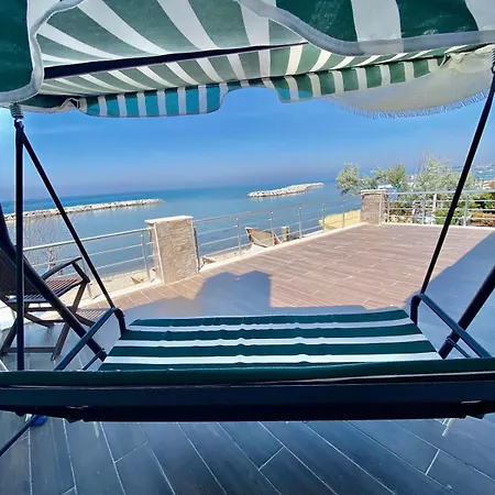 Seafront Mansion Summer House In Ayvalı