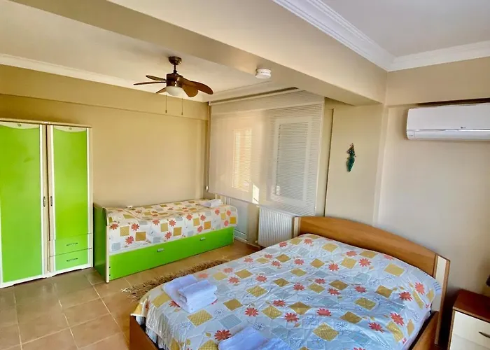 Seafront Mansion Summer House In Ferienhaus *